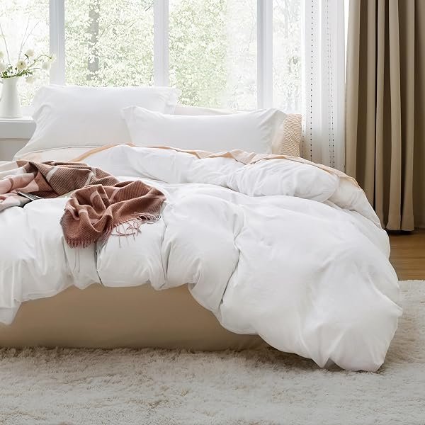Bedsure prewashed duvet cover set, queen, white, zipper closure