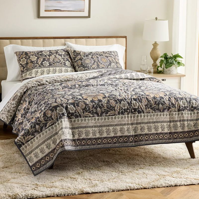 Sonoma printed quilt set