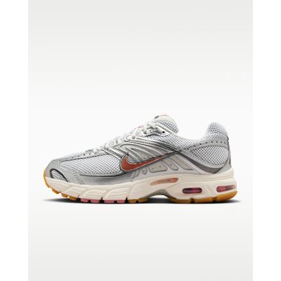 Nike Air Max Moto 2K women's shoes (White/Metallic Silver)