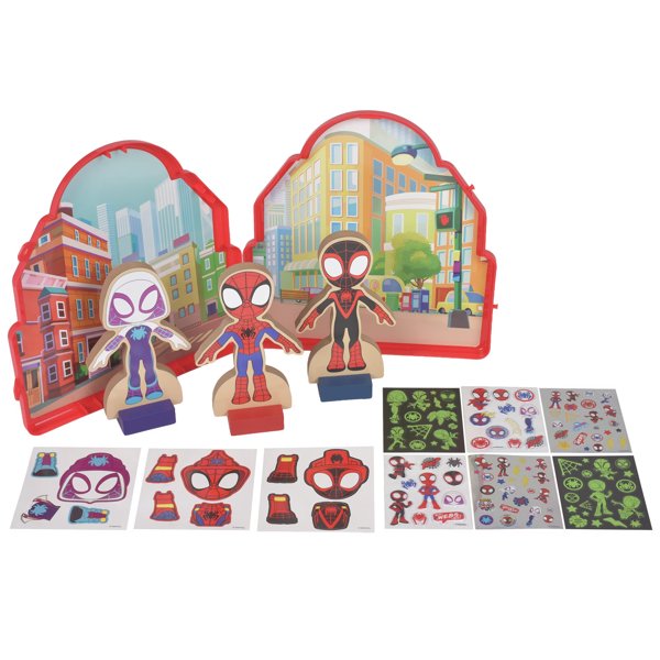 Spidey wooden magnetic activity set