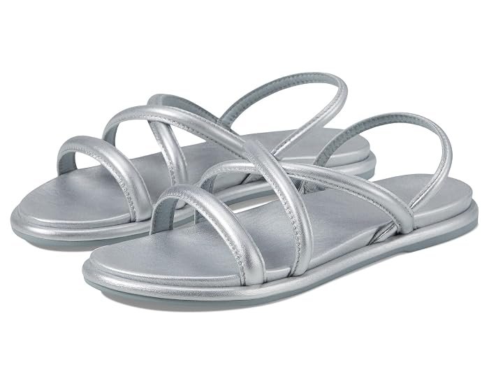 OluKai Tiare strappy sandals