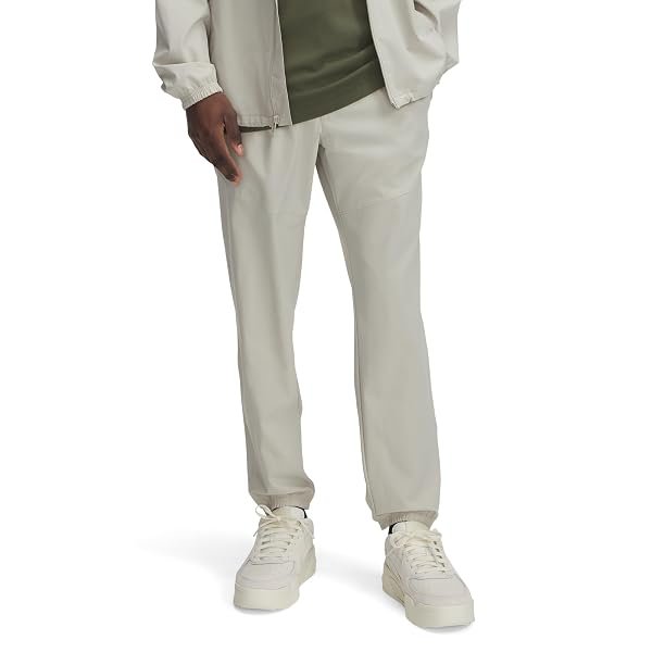 Under Armour men's Vibe Woven joggers (Khaki Base/Black)